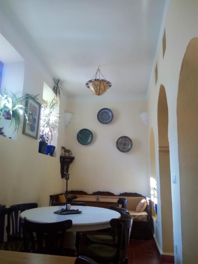 شفشاون Hostal Gernika المظهر الخارجي الصورة